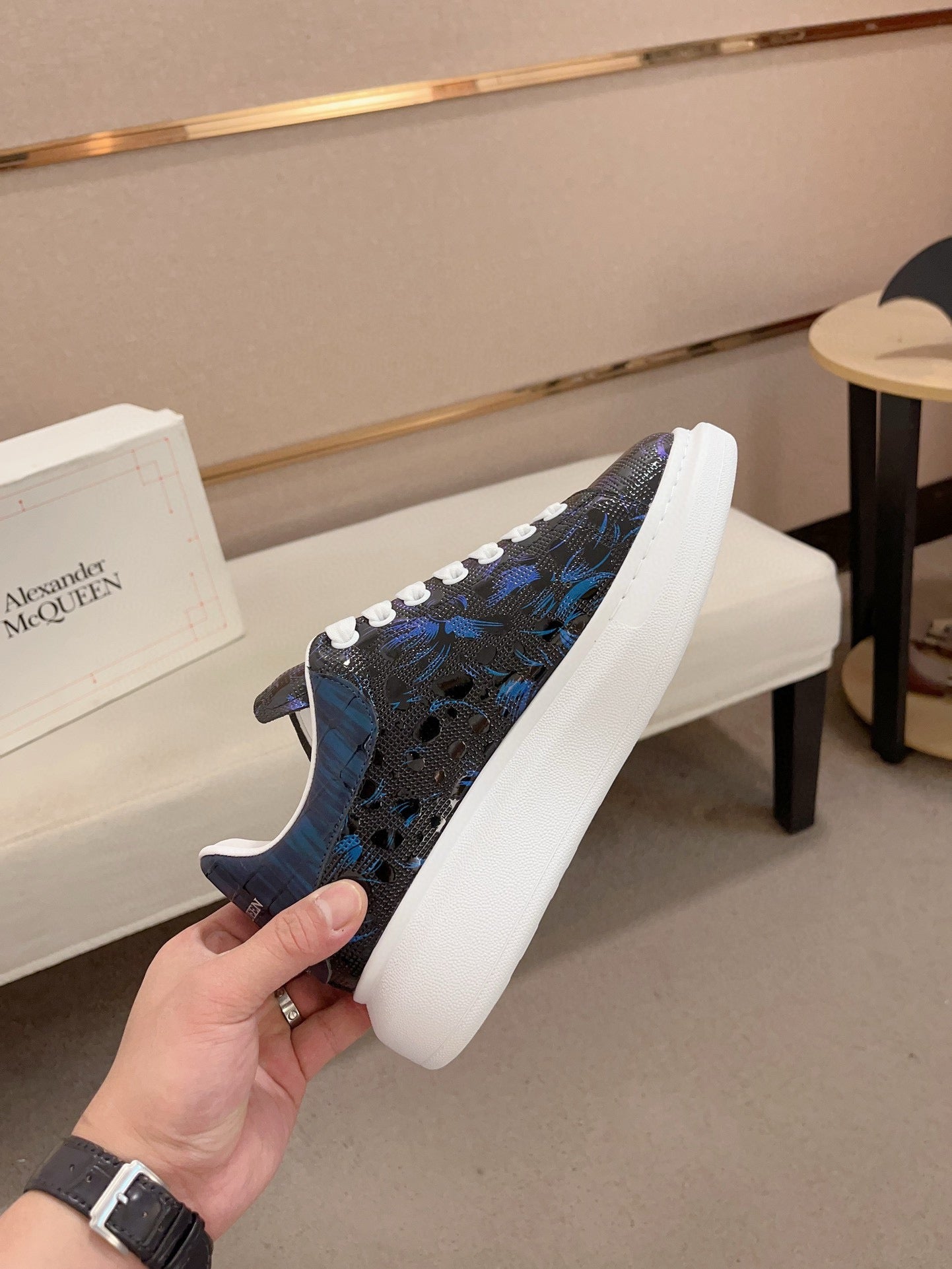 LuxluxHouse Best Quality Shoes Alexander McQueen