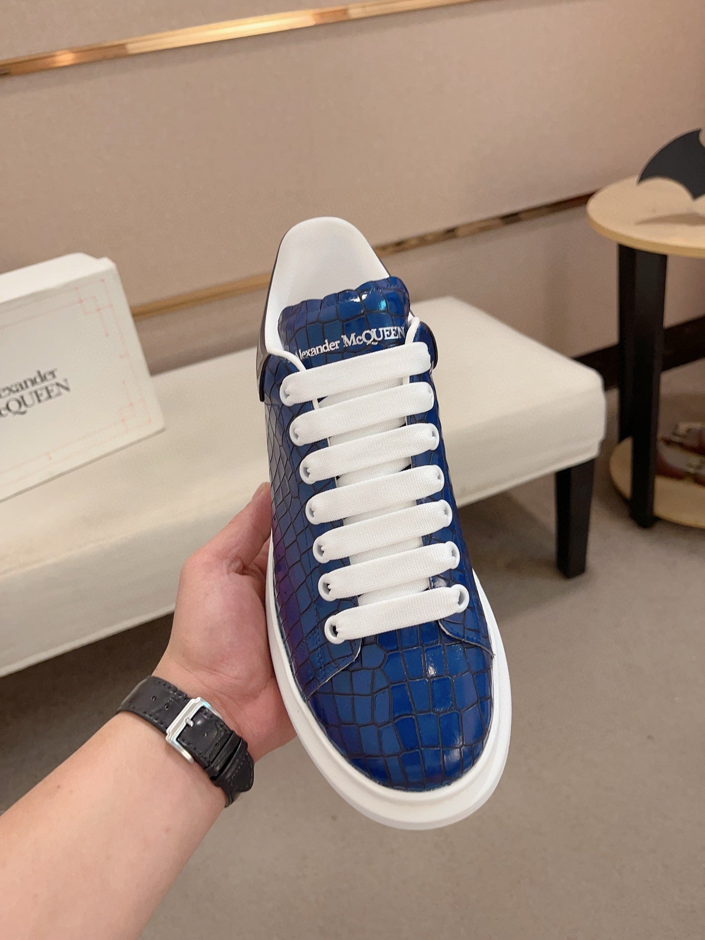 LuxluxHouse Best Quality Shoes Alexander McQueen