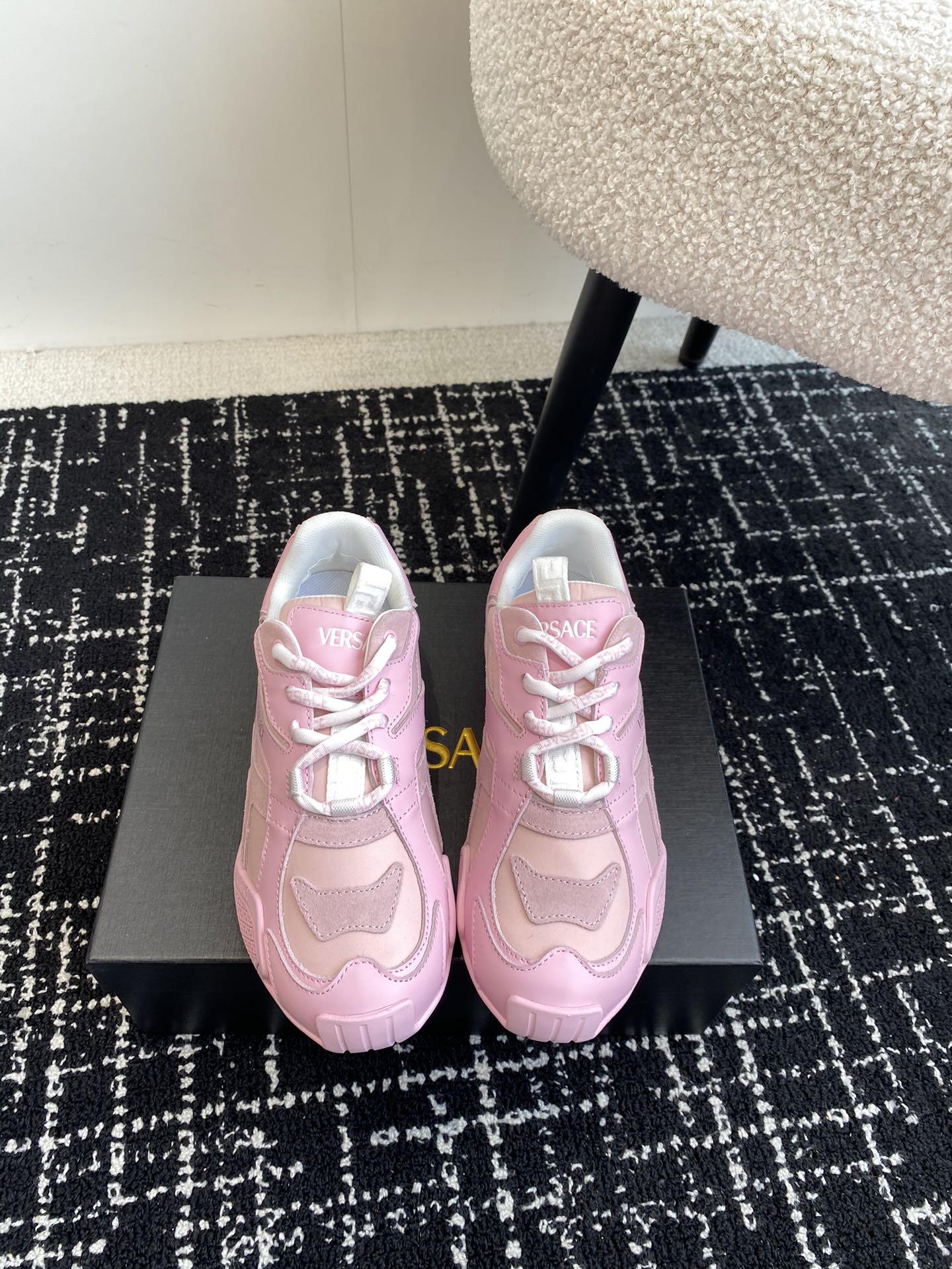 LuxluxHouse Best Quality Shoes Versace
