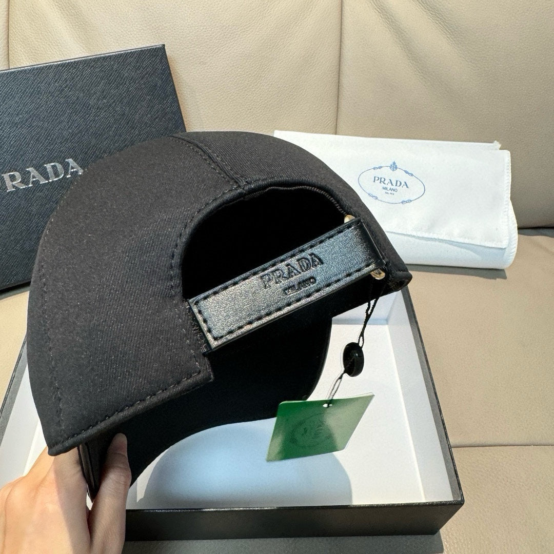 LuxluxHouse Best Quality Caps Prada
