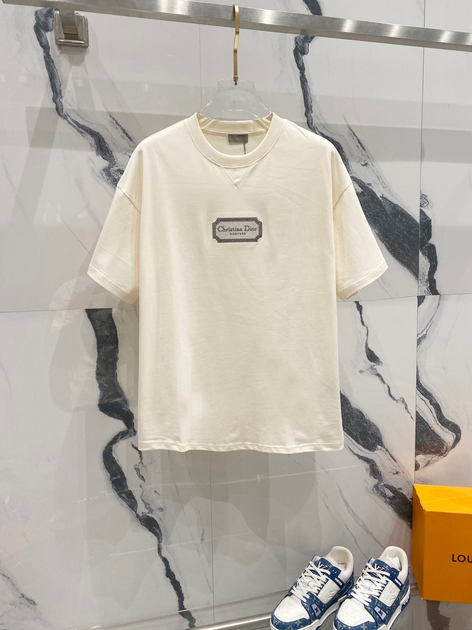 LuxluxHouse Best Quality Clothes T-shirt Dior
