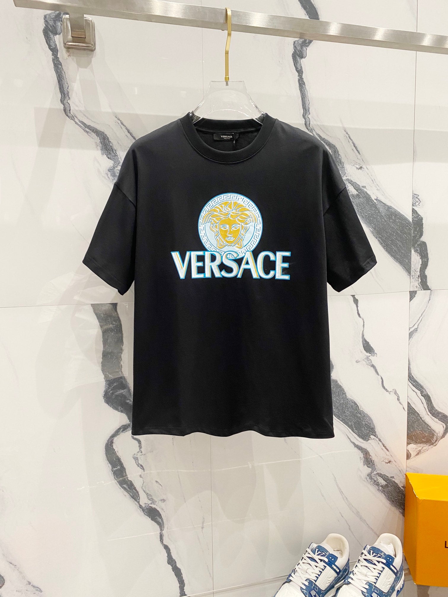 LuxluxHouse Best Quality Clothes Versace T-shirt