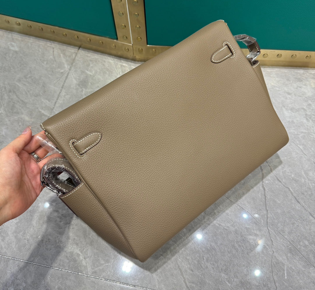 LuxluxHouse Best Quality Bags Women Men Hermes