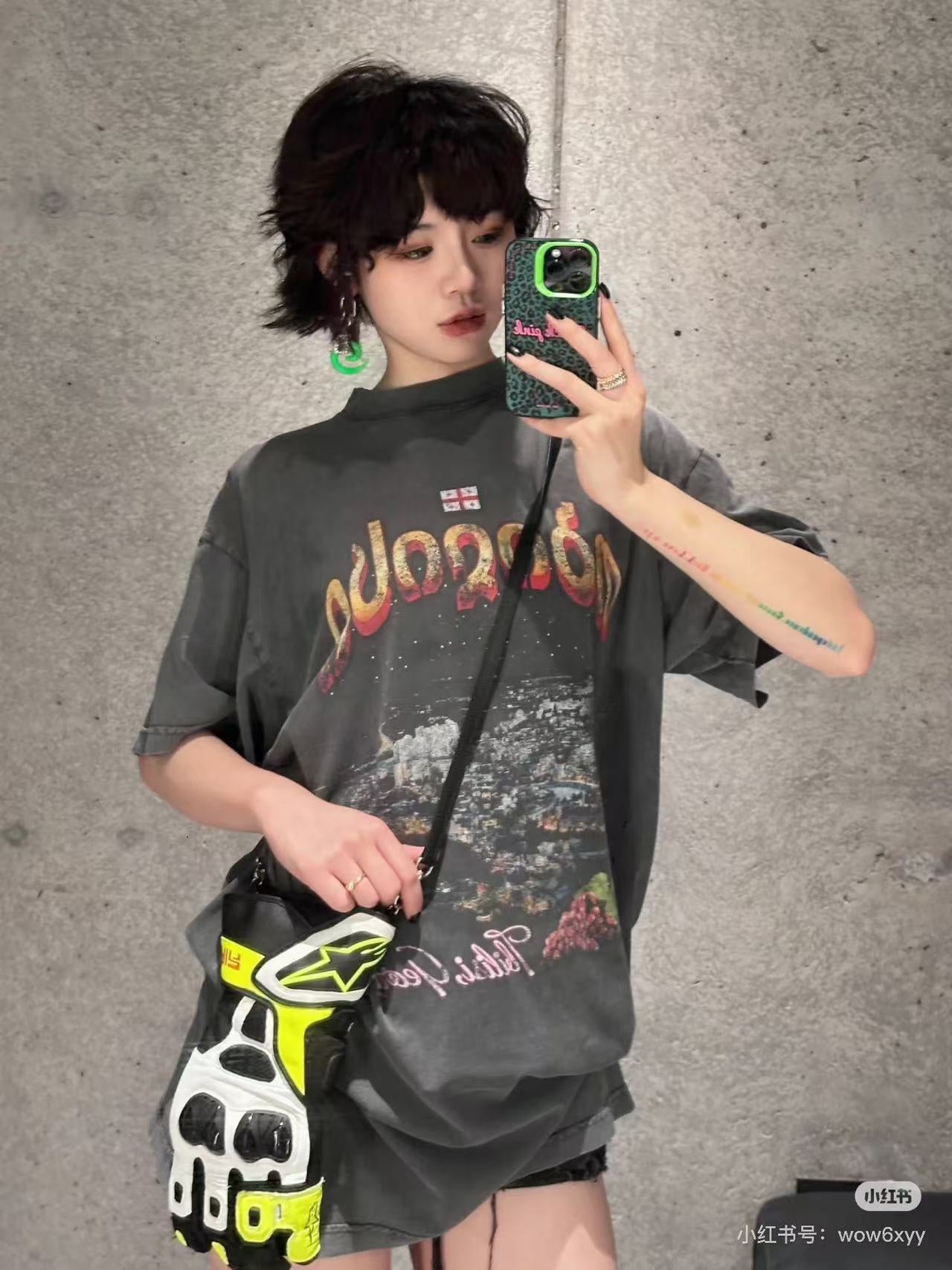 LuxluxHouse Best Quality Clothes Balenciaga T-shirt