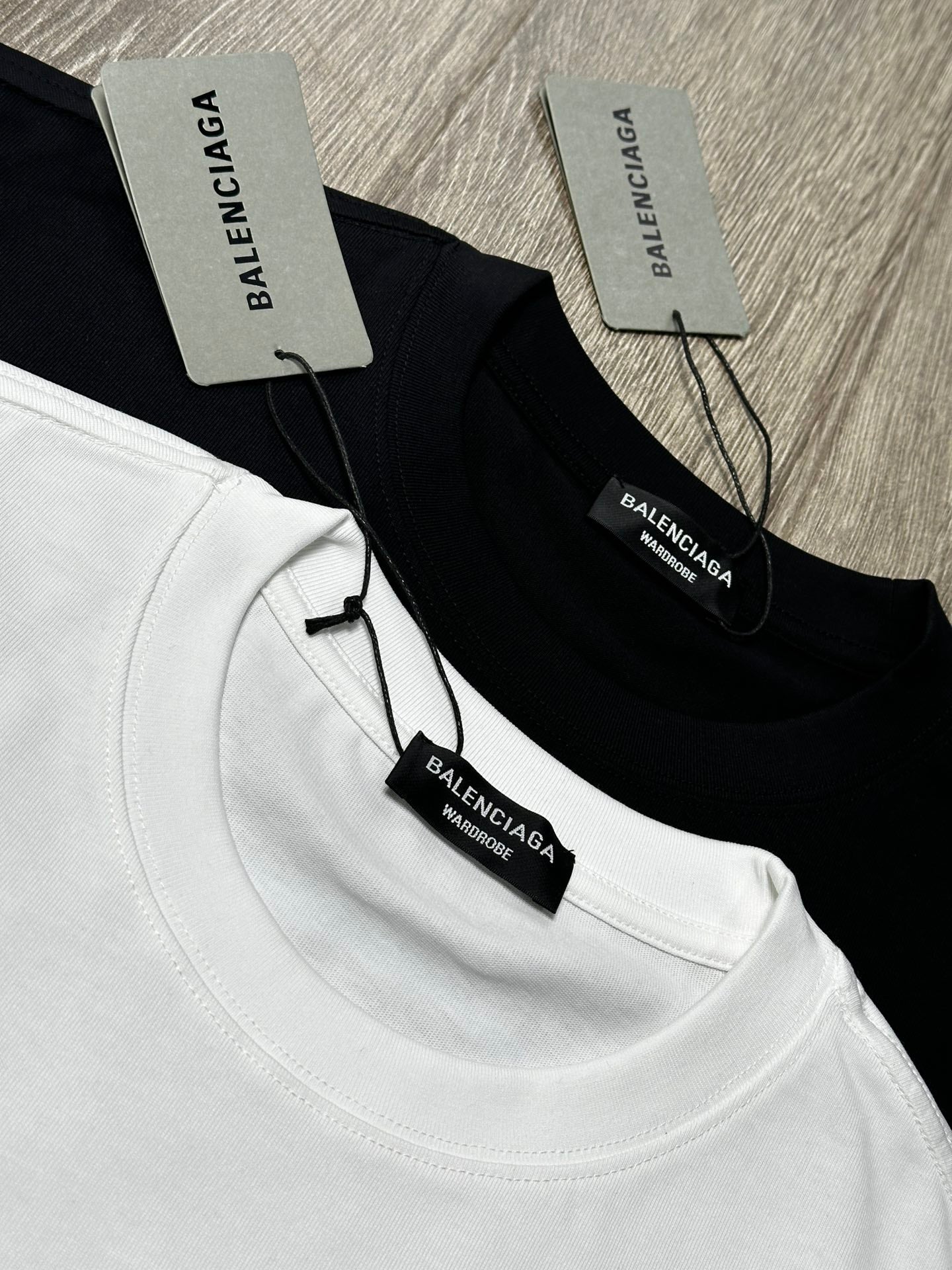 LuxluxHouse Best Quality Clothes Balenciaga T-shirt