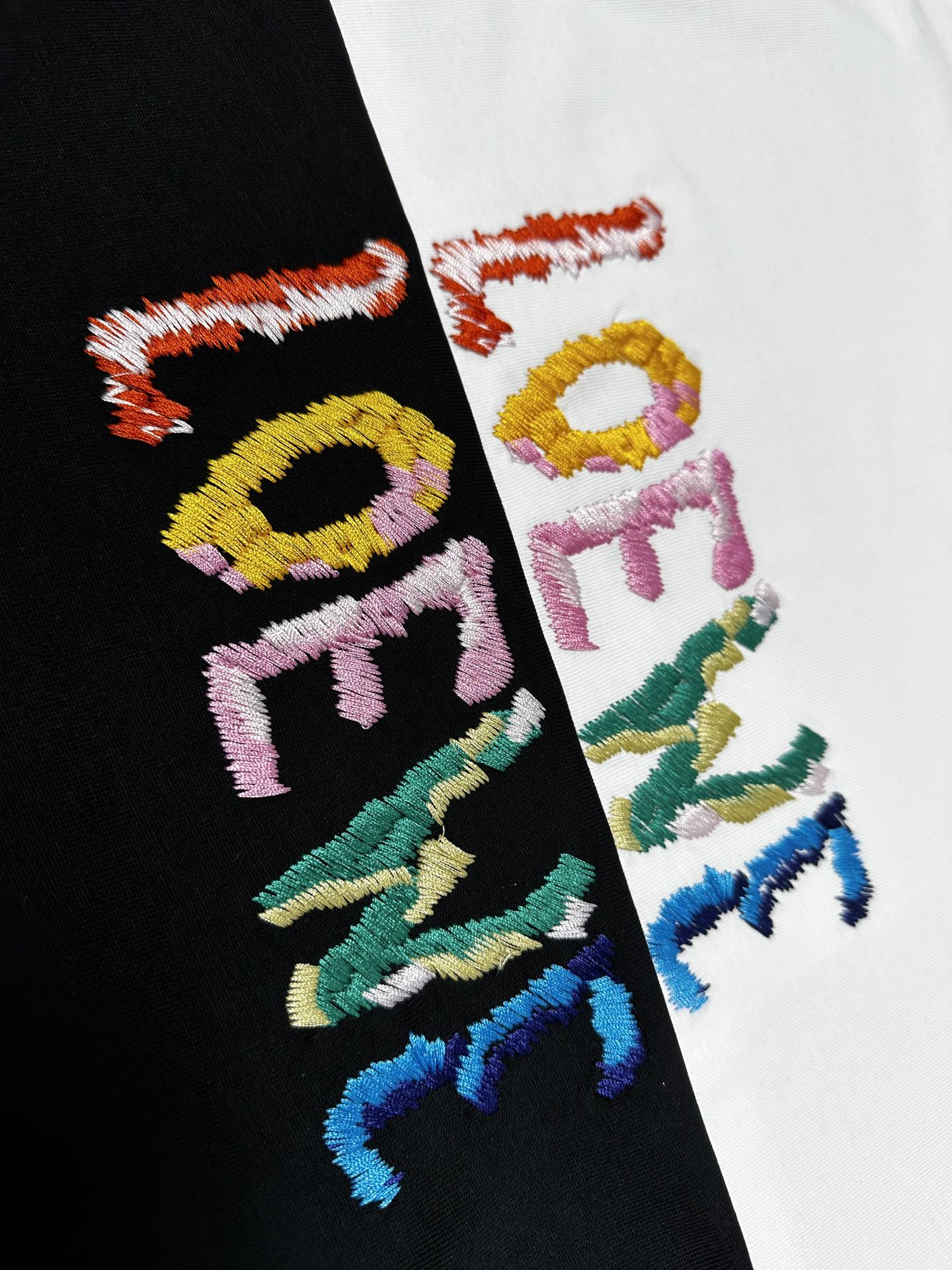 LuxluxHouse Best Quality Clothes T-shirt Loewe