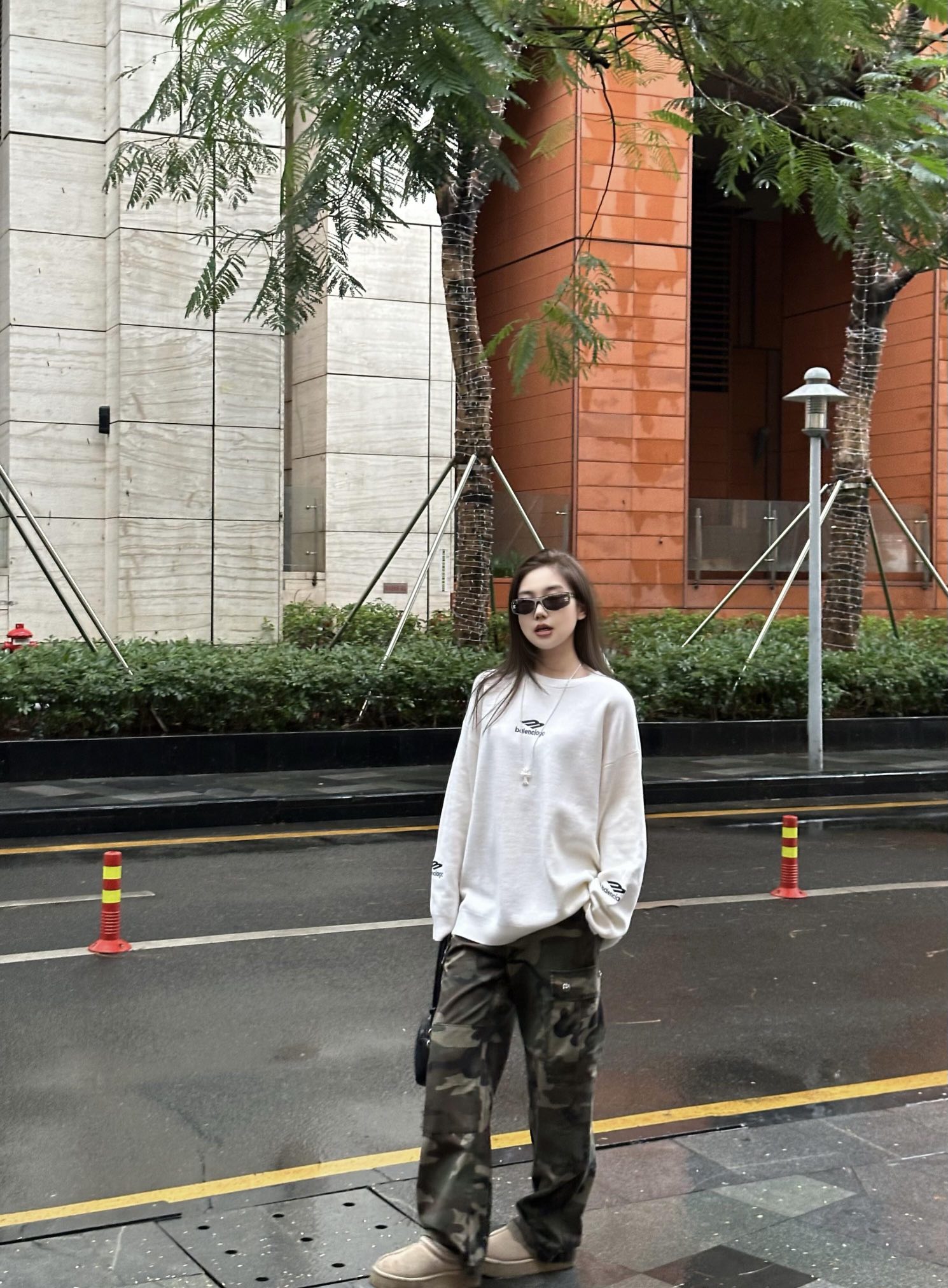 LuxluxHouse Best Quality Clothes Balenciaga Hoodie & Sweater