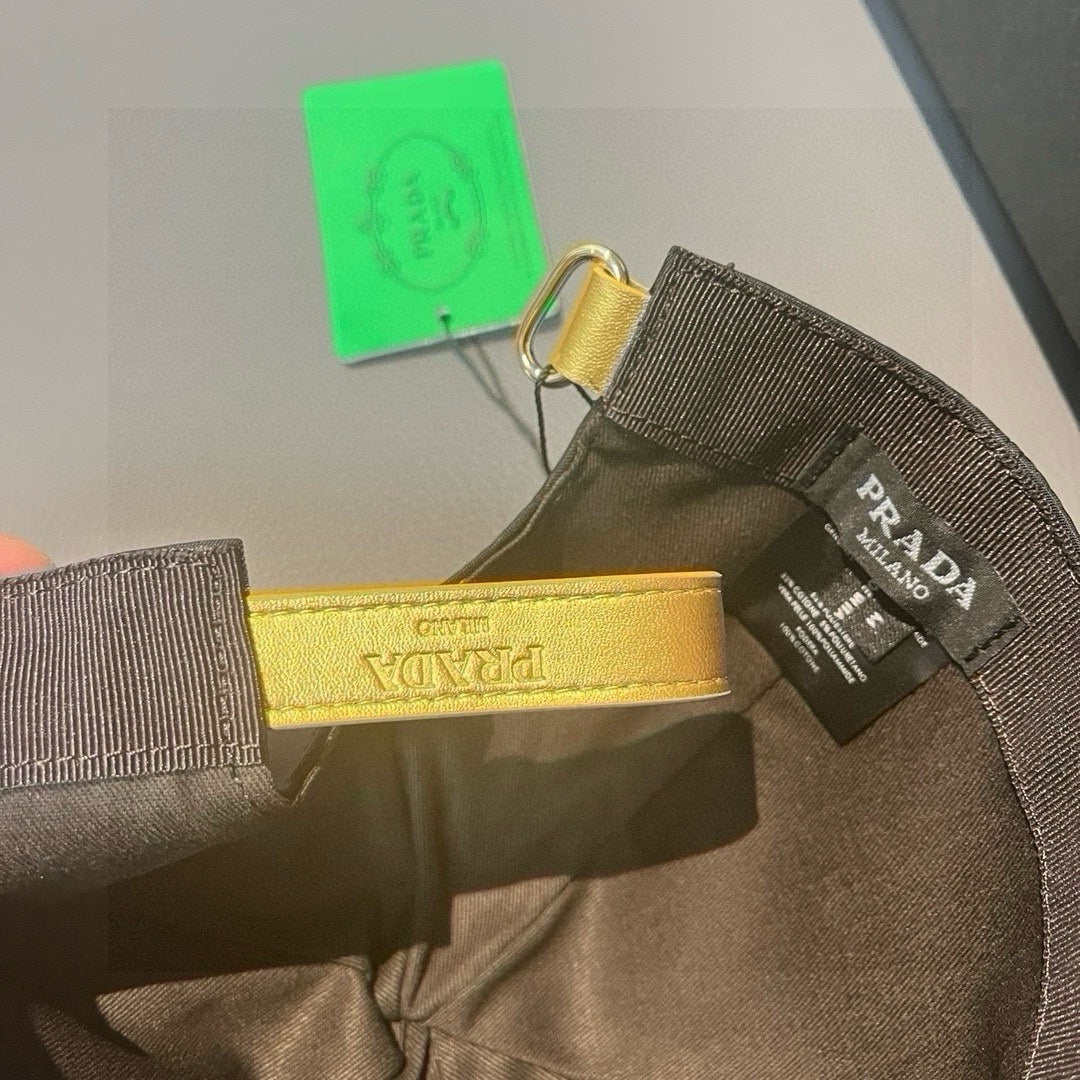 LuxluxHouse Best Quality Caps Prada
