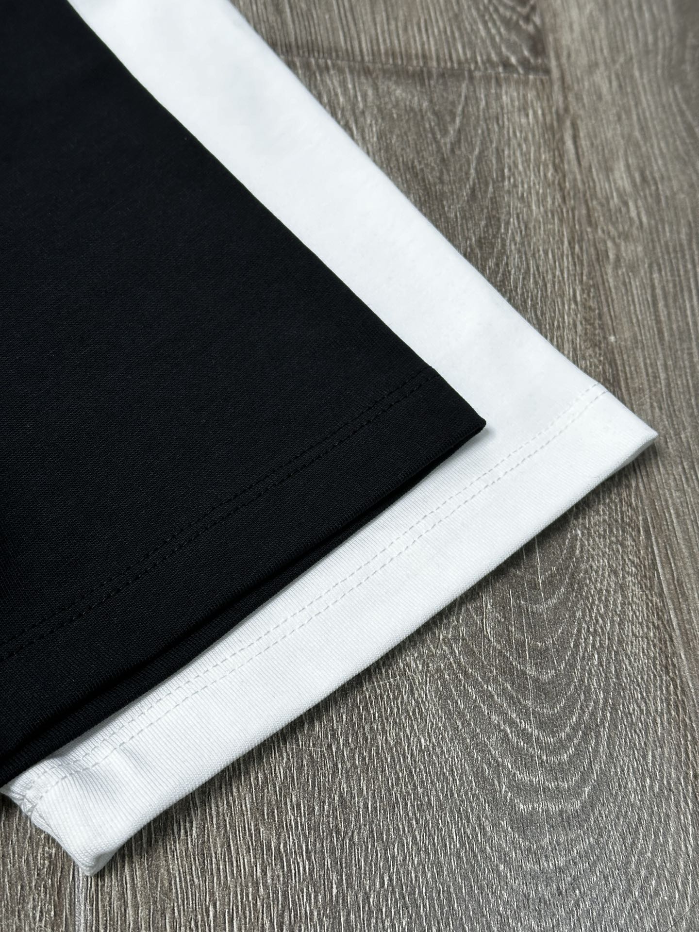 LuxluxHouse Best Quality Clothes Fendi T-shirt