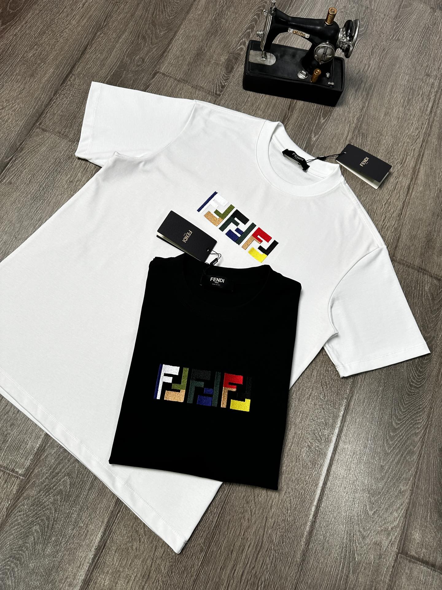 LuxluxHouse Best Quality Clothes Fendi T-shirt