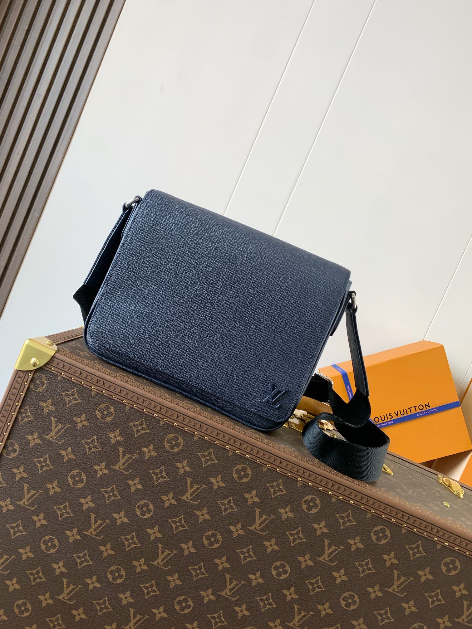 LuxluxHouse Best Quality Bags Louis Vuitton Men