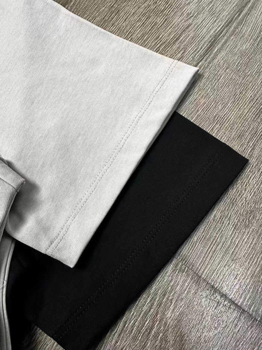 LuxluxHouse Best Quality Clothes T-shirt Loewe