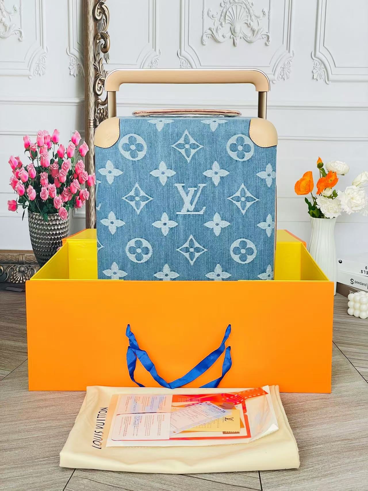 LuxluxHouse Best Quality Bags Luggage