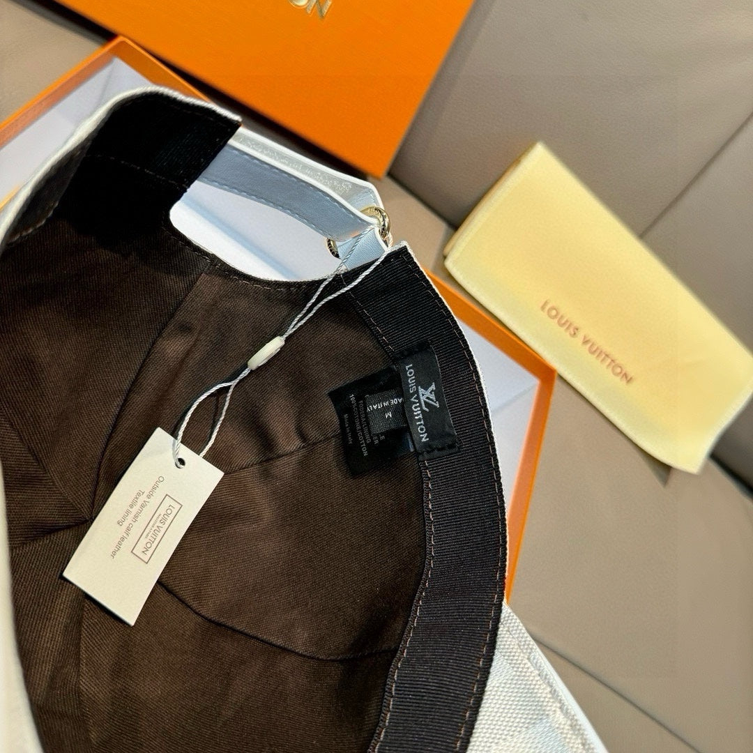 LuxluxHouse Best Quality Caps Louis Vuitton
