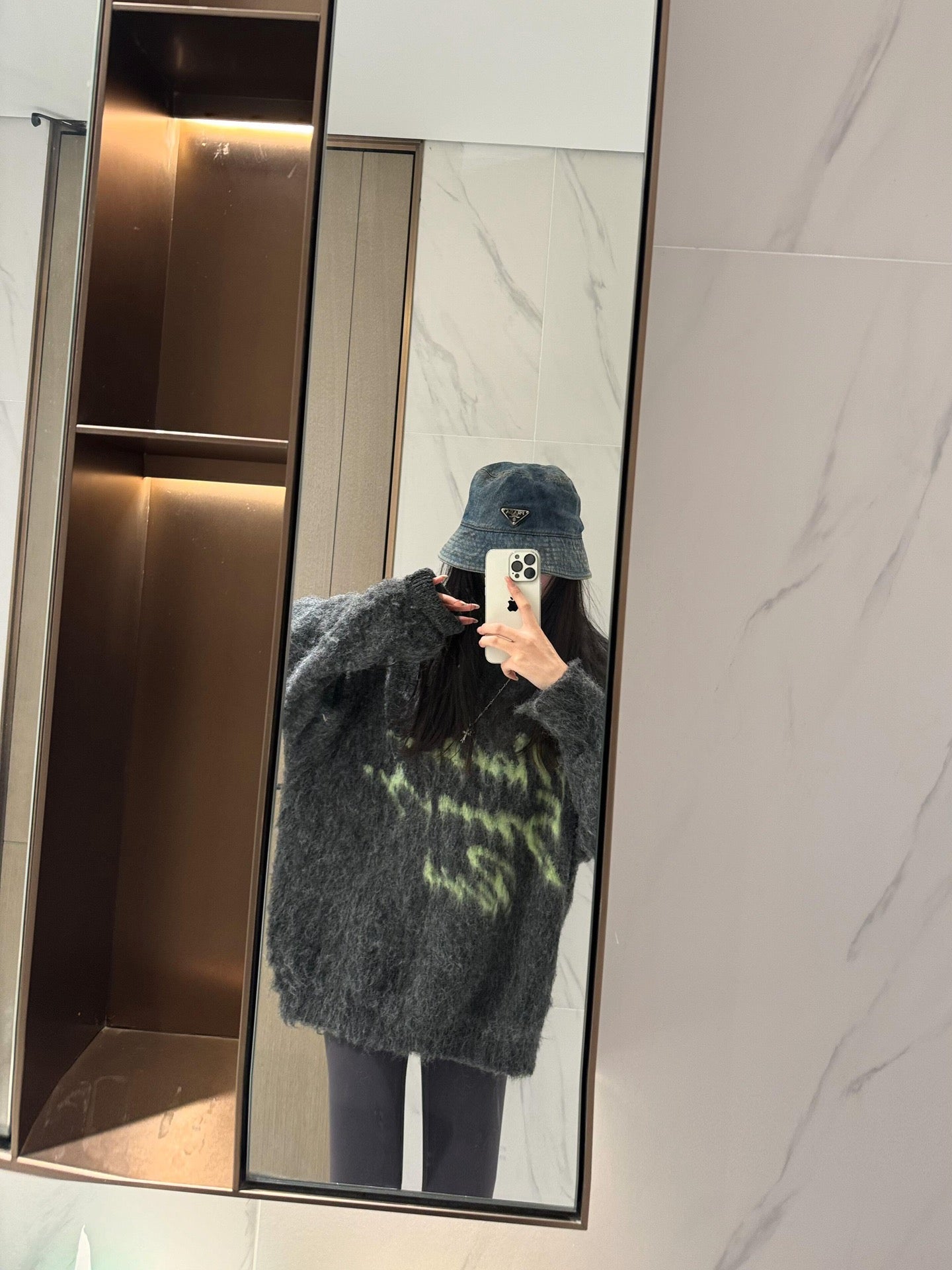 LuxluxHouse Best Quality Clothes Givenchy Hoodie & Sweater