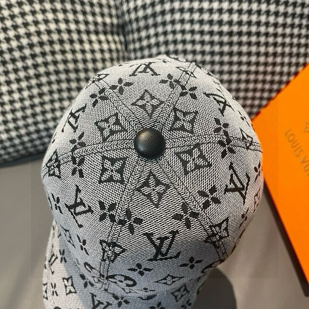 LuxluxHouse Best Quality Caps Louis Vuitton