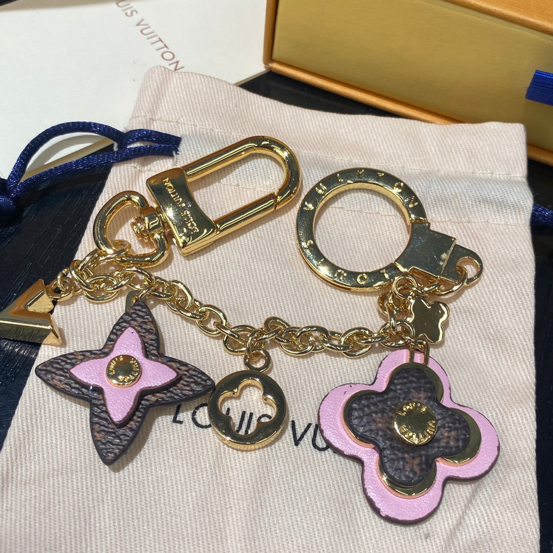 LuxluxHouse Best Quality Accessories Keychain Louis Vuitton Keychain