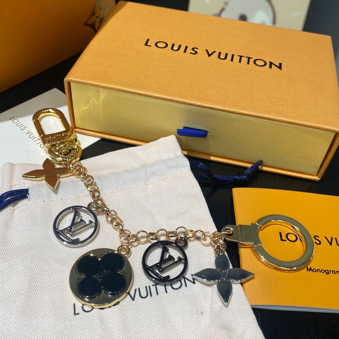 LuxluxHouse Best Quality Accessories Keychain Louis Vuitton Keychain
