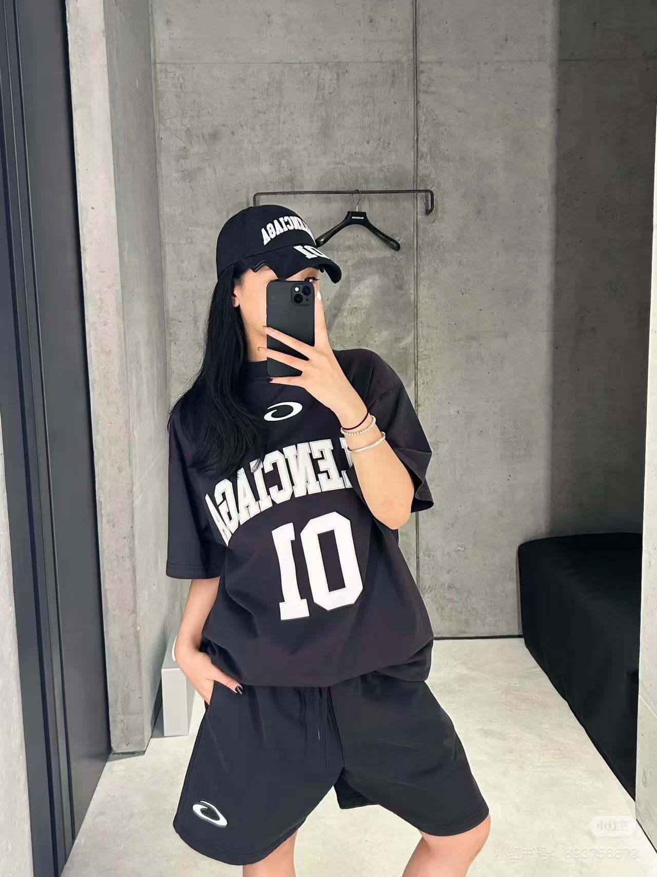 LuxluxHouse Best Quality Clothes Balenciaga T-shirt