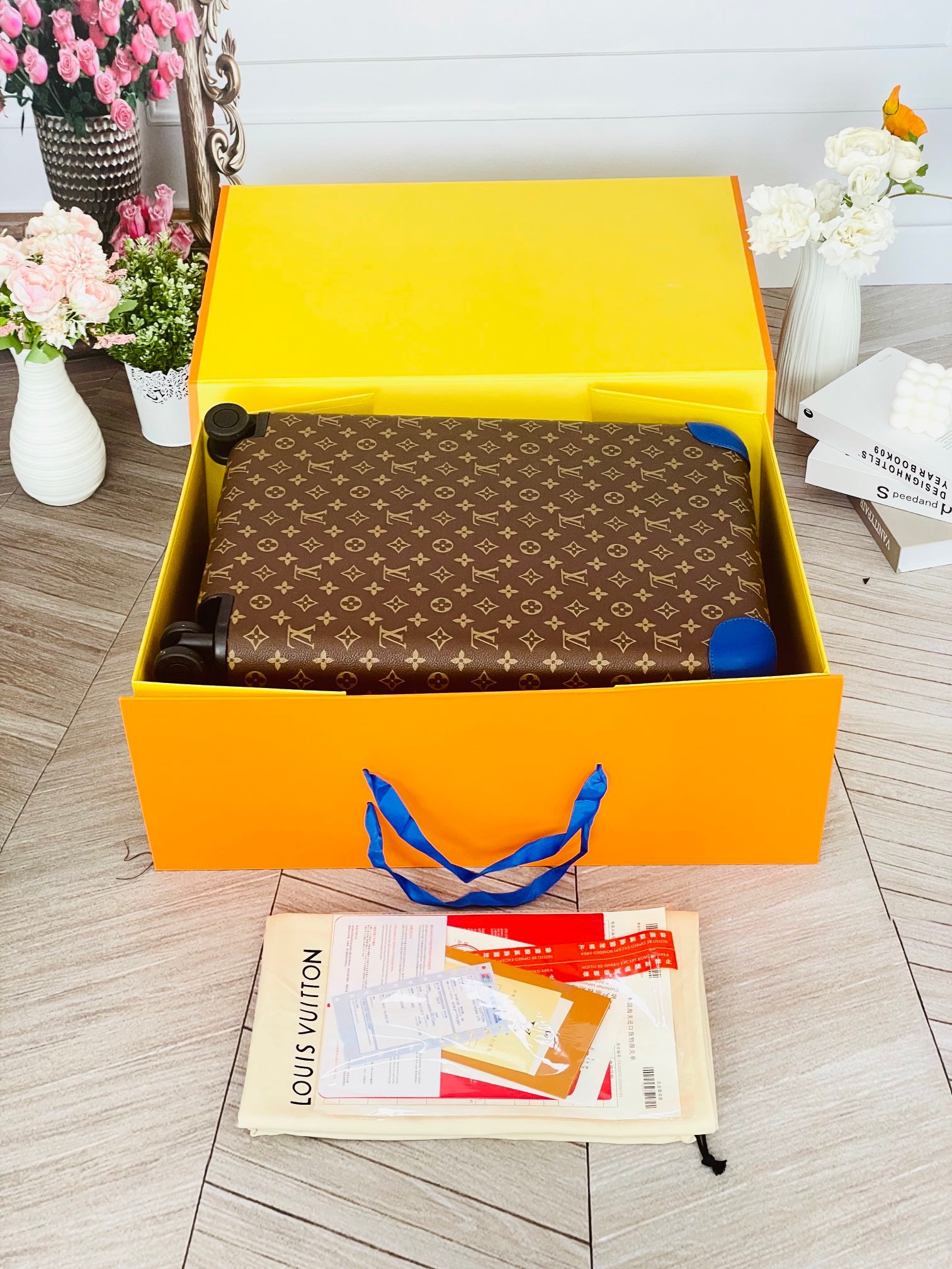 LuxluxHouse Best Quality Bags Luggage