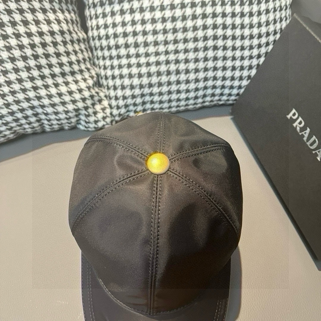 LuxluxHouse Best Quality Caps Prada