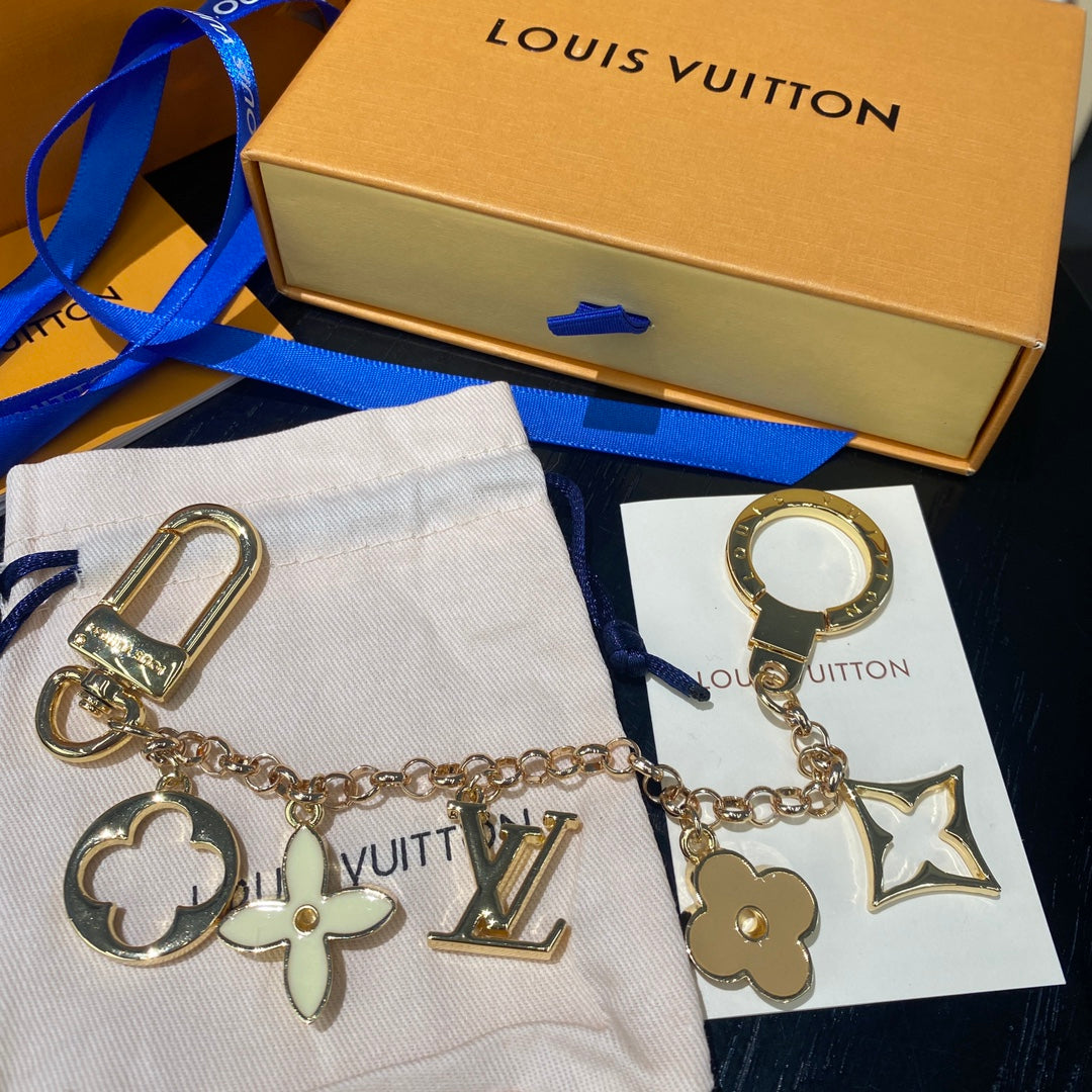 LuxluxHouse Best Quality Accessories Keychain Louis Vuitton Keychain