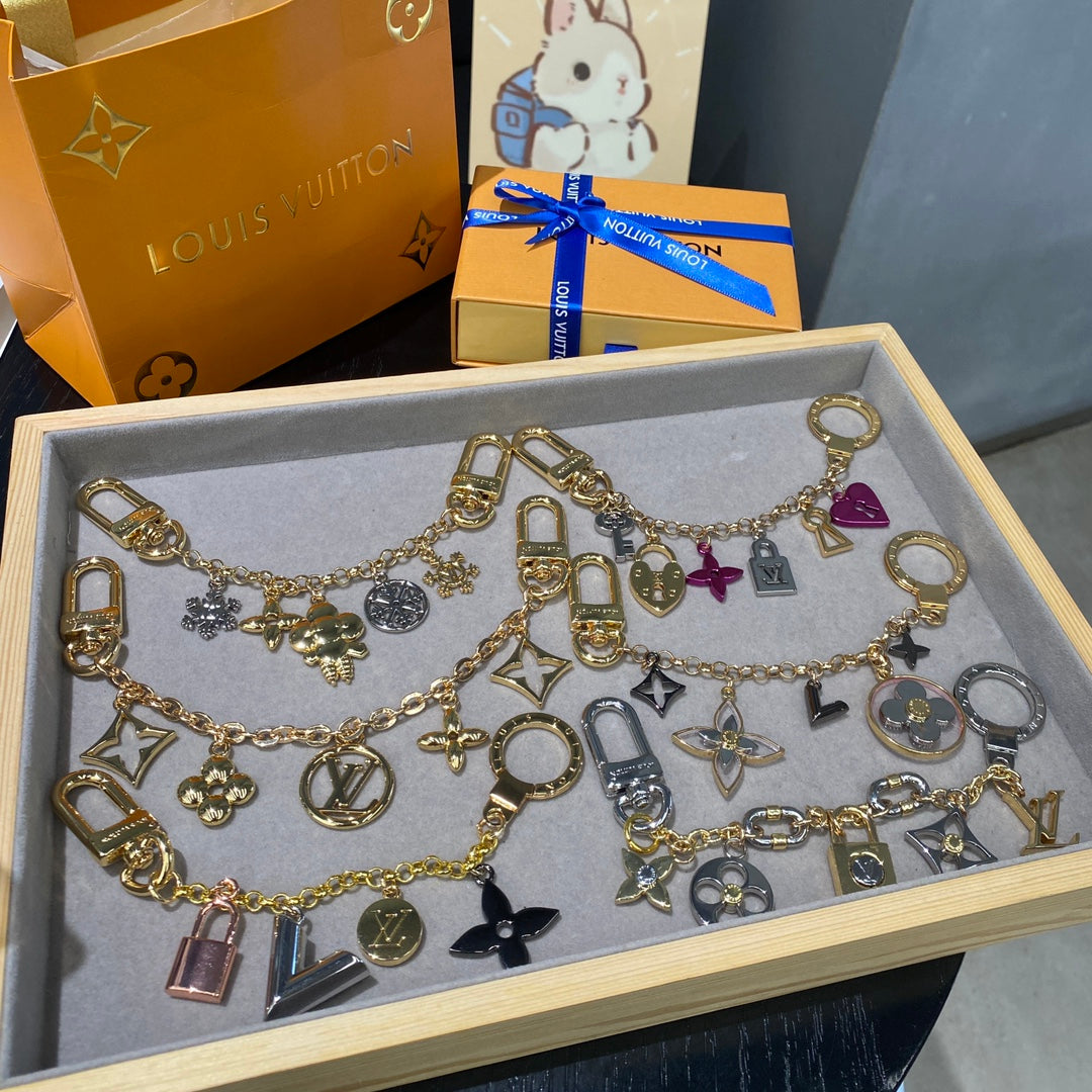 LuxluxHouse Best Quality Accessories Keychain Louis Vuitton Keychain