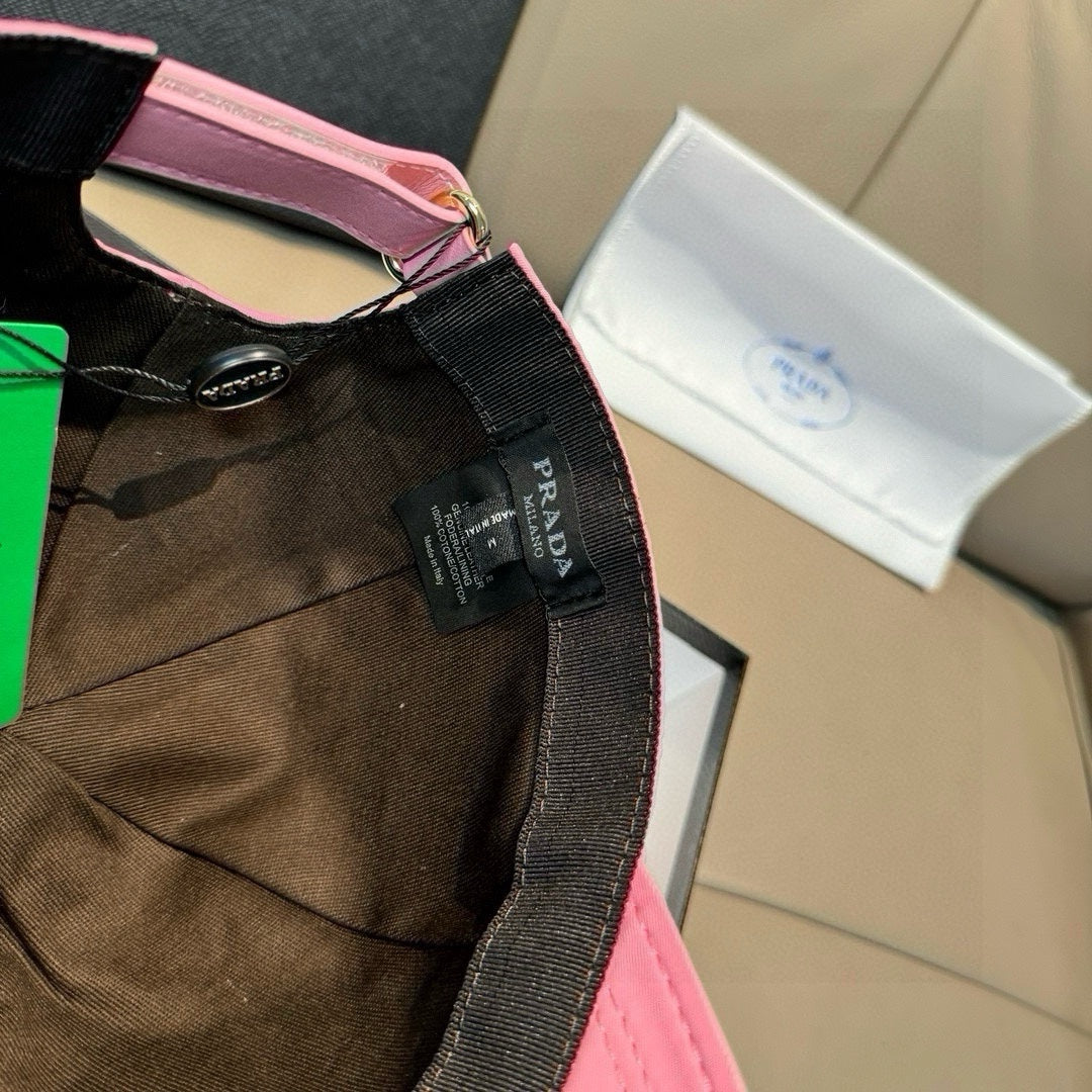 LuxluxHouse Best Quality Caps Prada