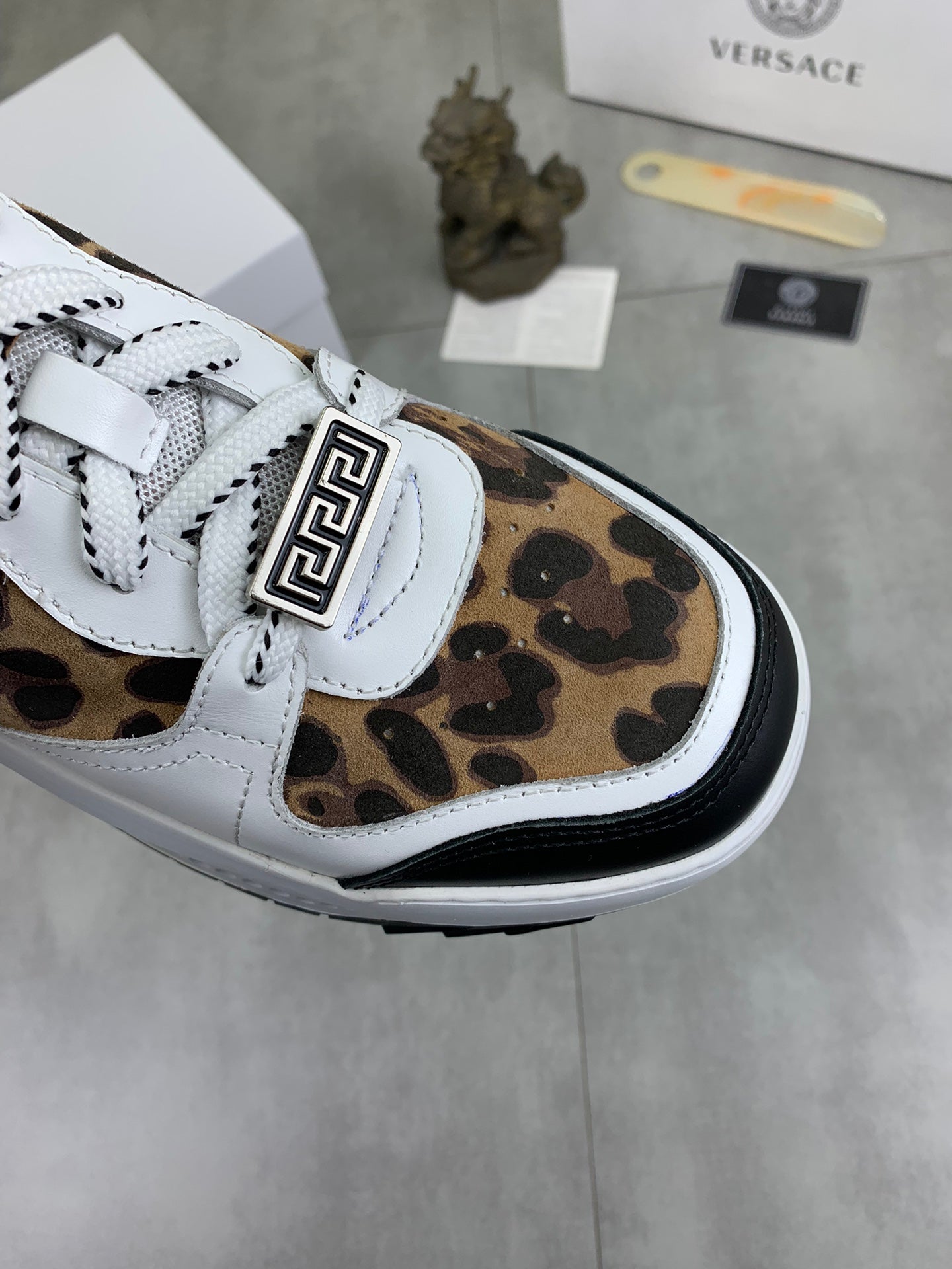 LuxluxHouse Best Quality Shoes Versace