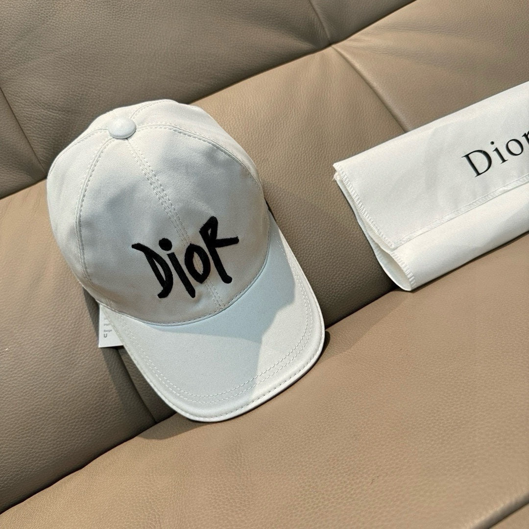LuxluxHouse Best Quality Caps Dior