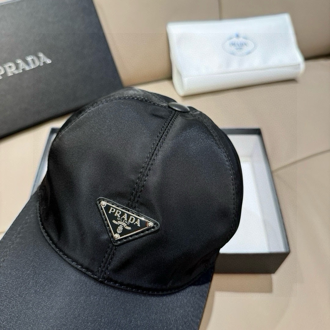 LuxluxHouse Best Quality Caps Prada