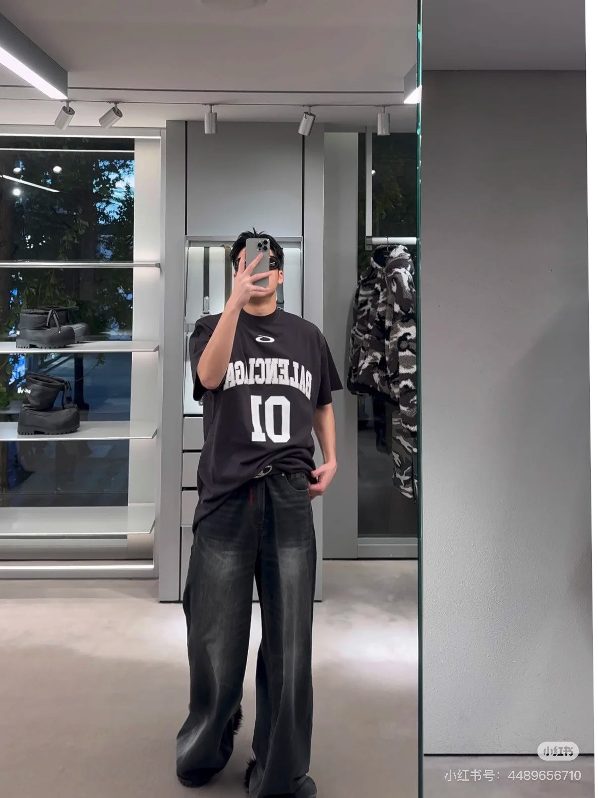 LuxluxHouse Best Quality Clothes Balenciaga T-shirt