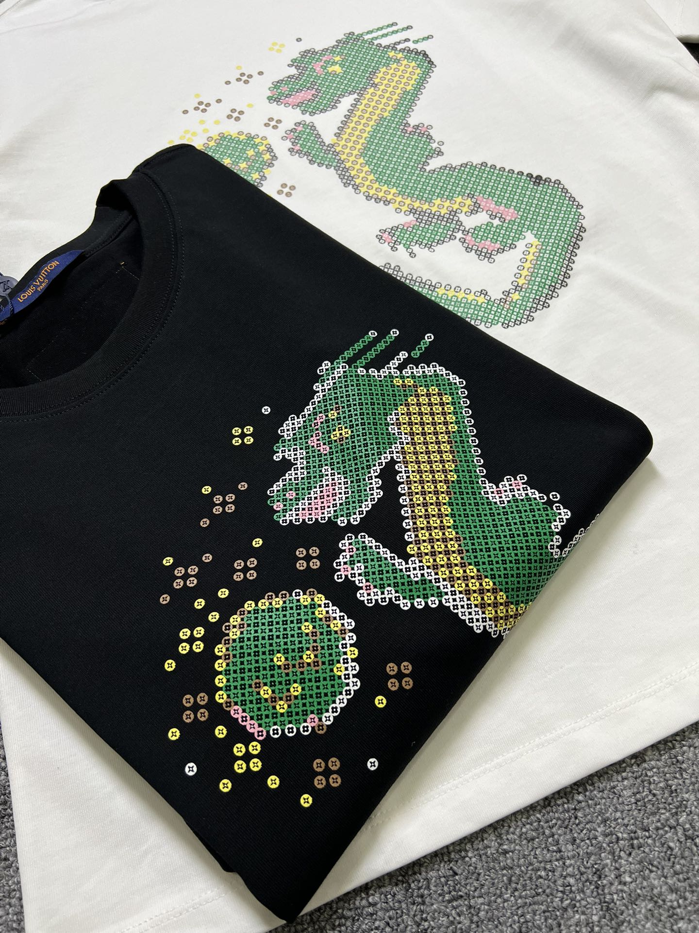 LuxluxHouse Best Quality Clothes T-shirt Louis Vuitton