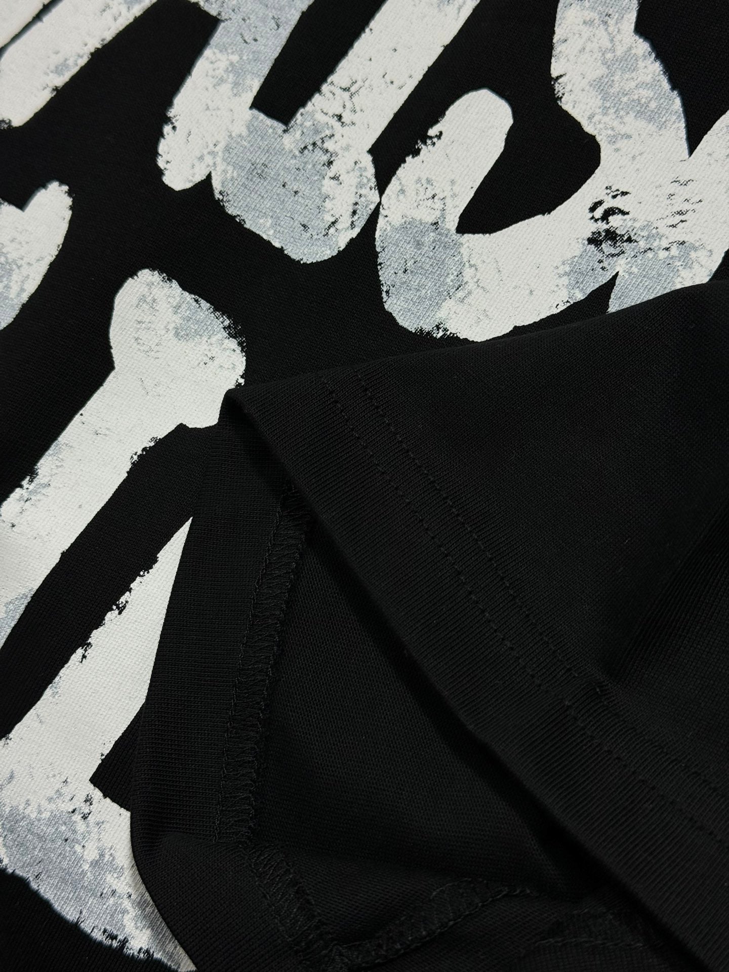 LuxluxHouse Best Quality Clothes T-shirt Chanel & Maison Margiela