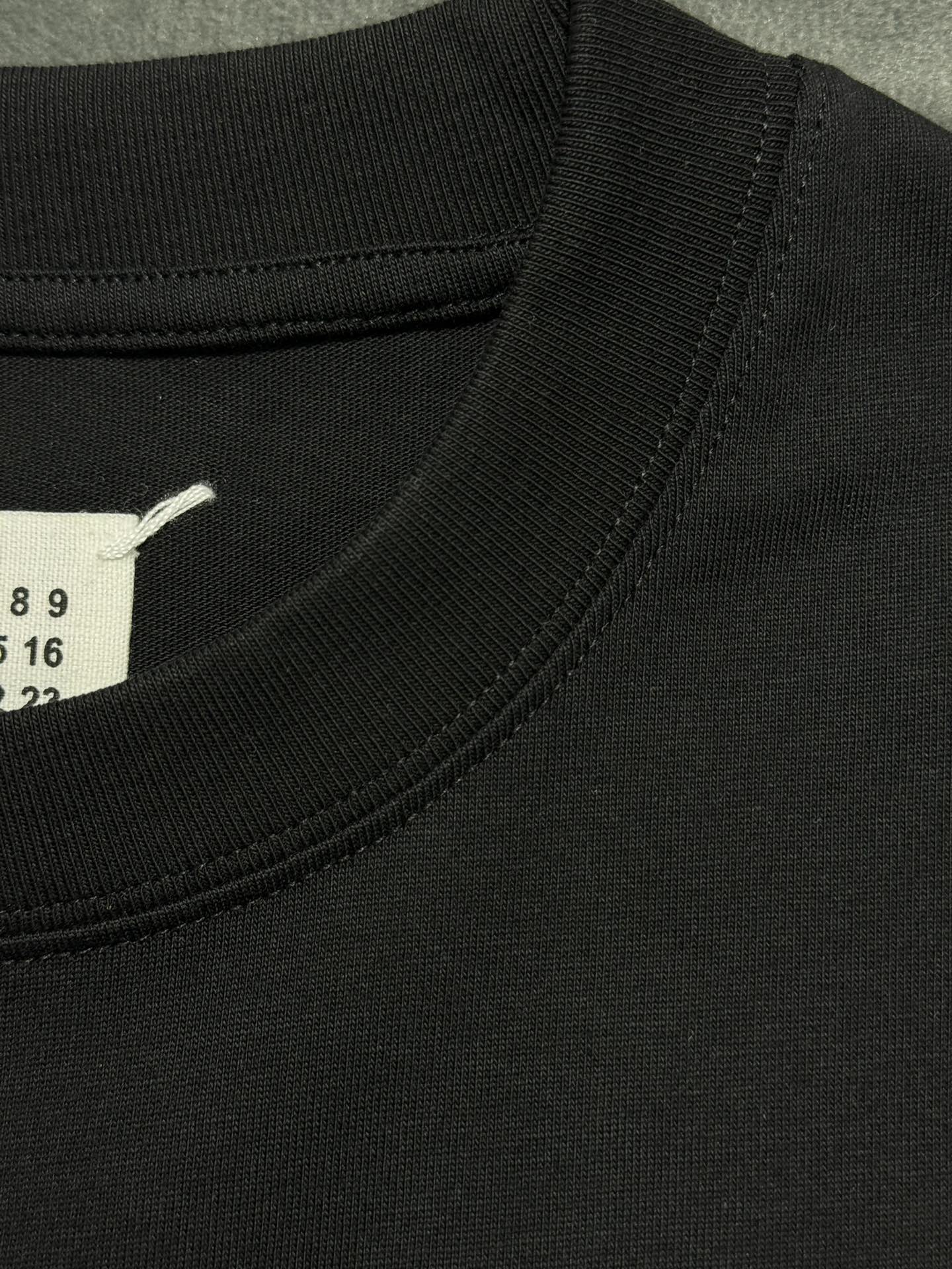 LuxluxHouse Best Quality Clothes T-shirt Chanel & Maison Margiela