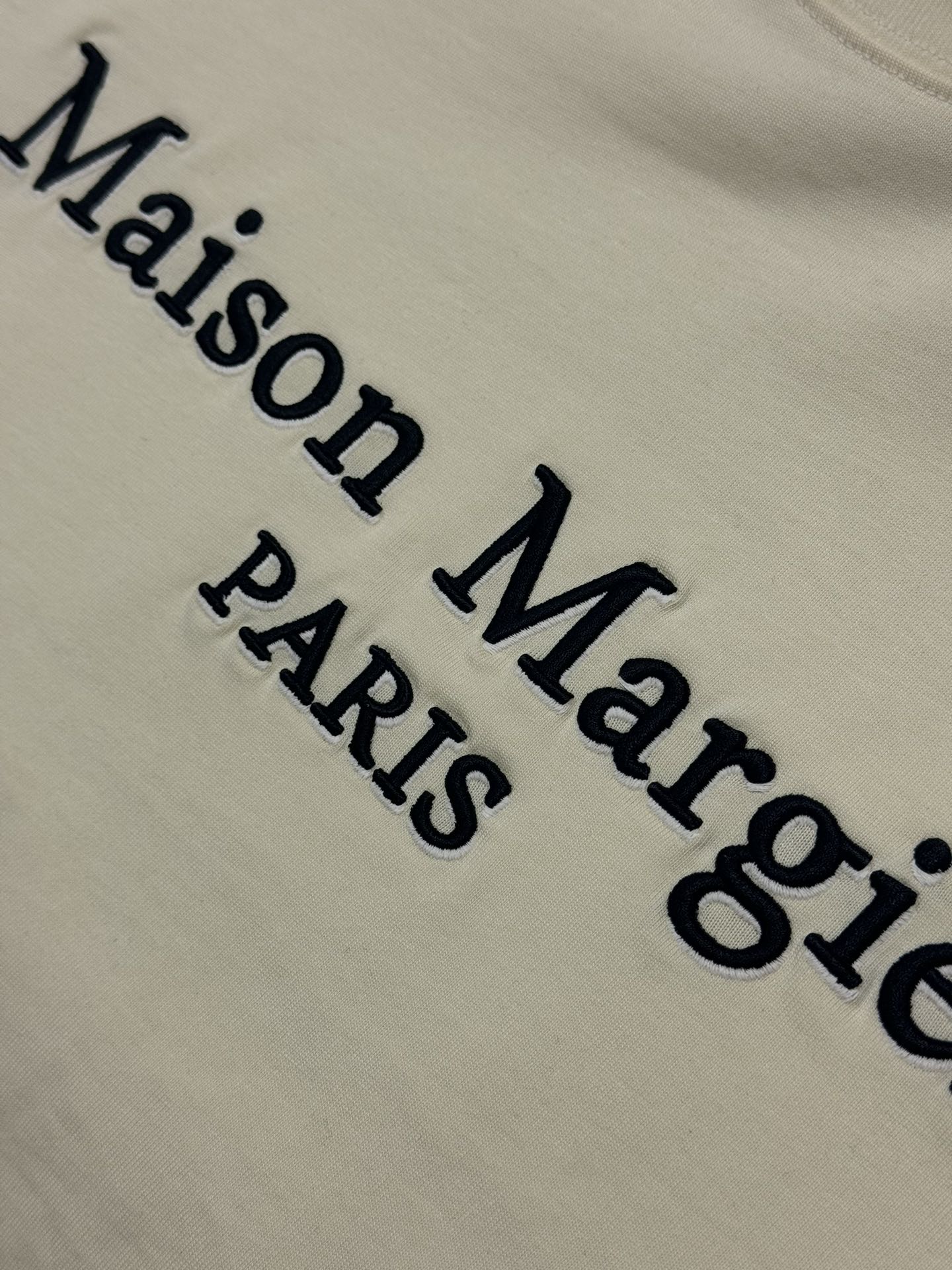 LuxluxHouse Best Quality Clothes T-shirt Chanel & Maison Margiela