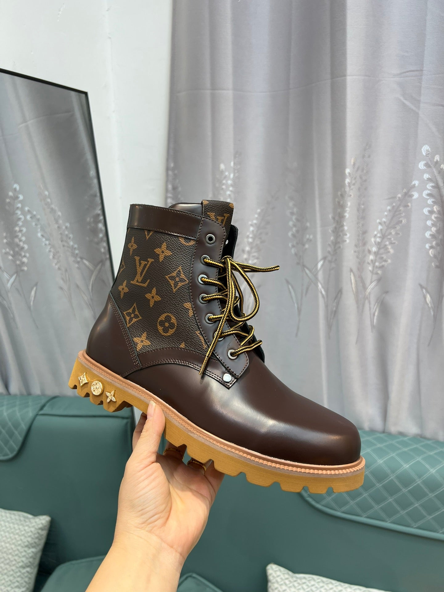LuxluxHouse Best Quality Louis Vuitton Dress Shoes