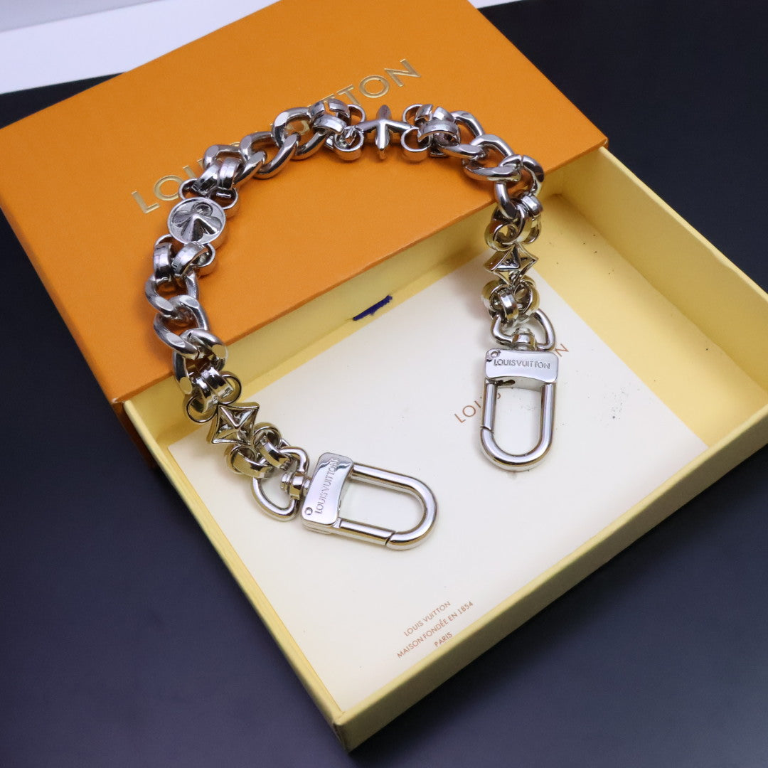 LuxluxHouse Best Quality Accessories Keychain Louis Vuitton