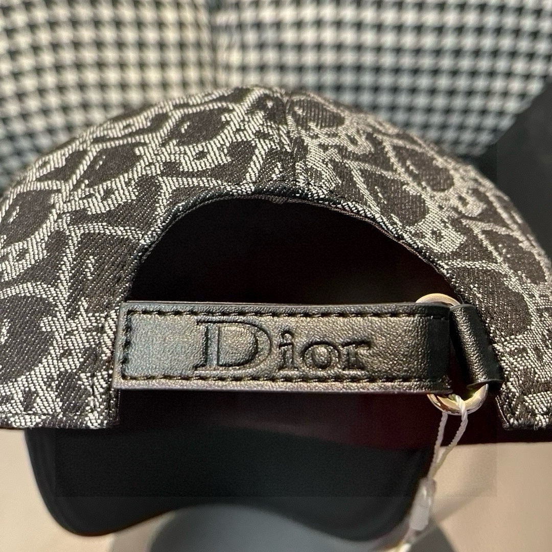 LuxluxHouse Best Quality Caps Dior