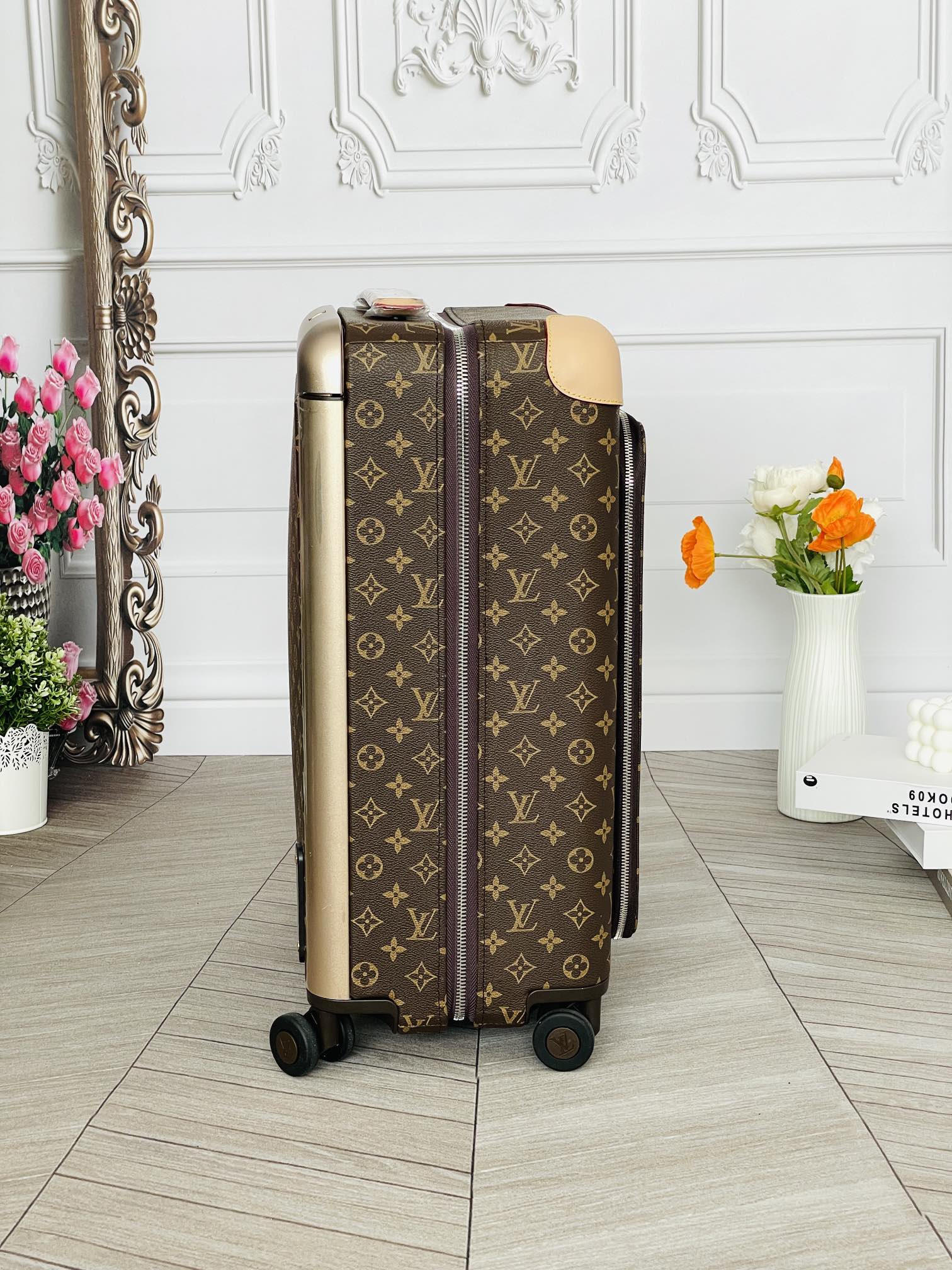 LuxluxHouse Best Quality Bags Luggage