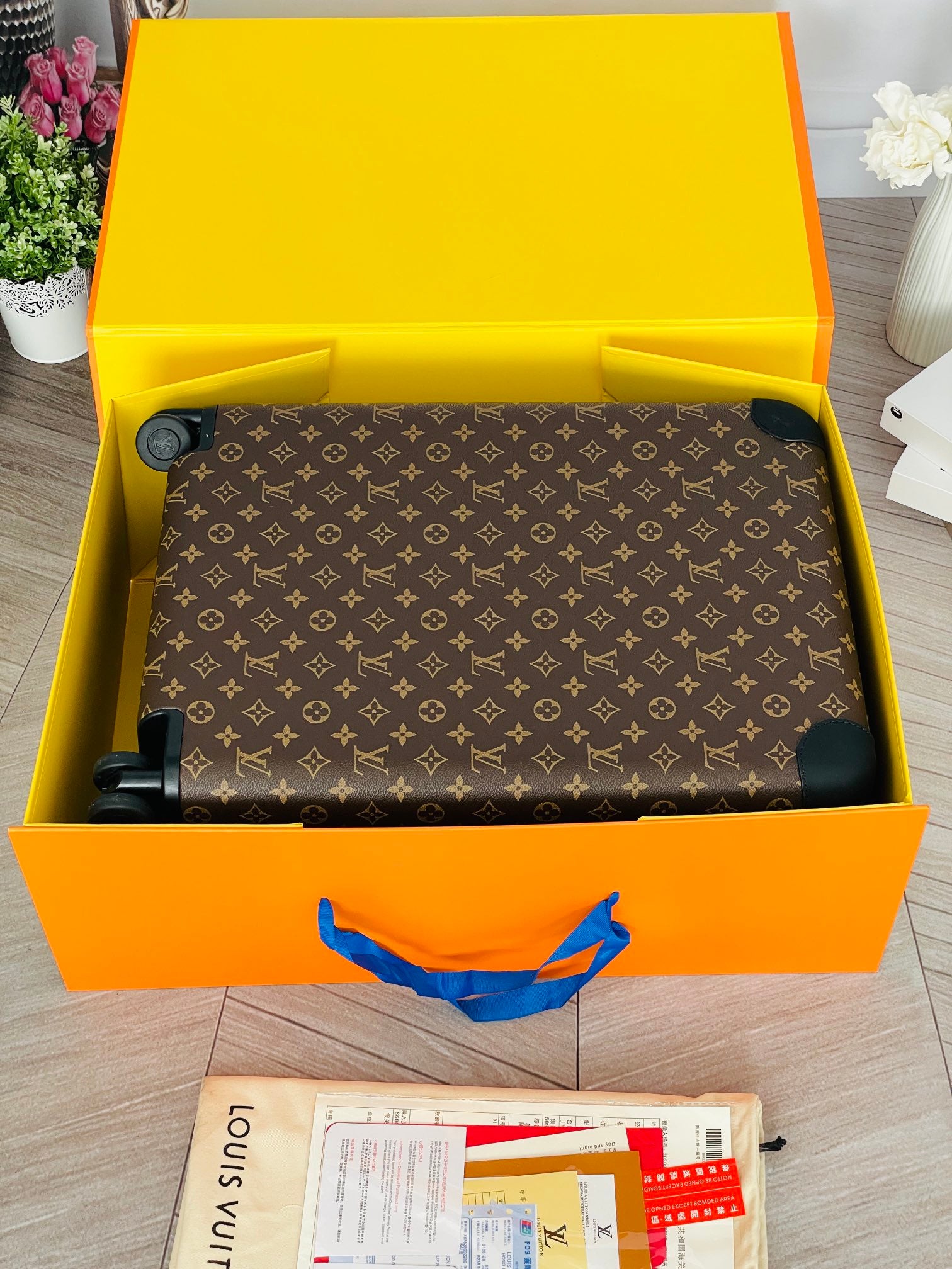 LuxluxHouse Best Quality Bags Luggage