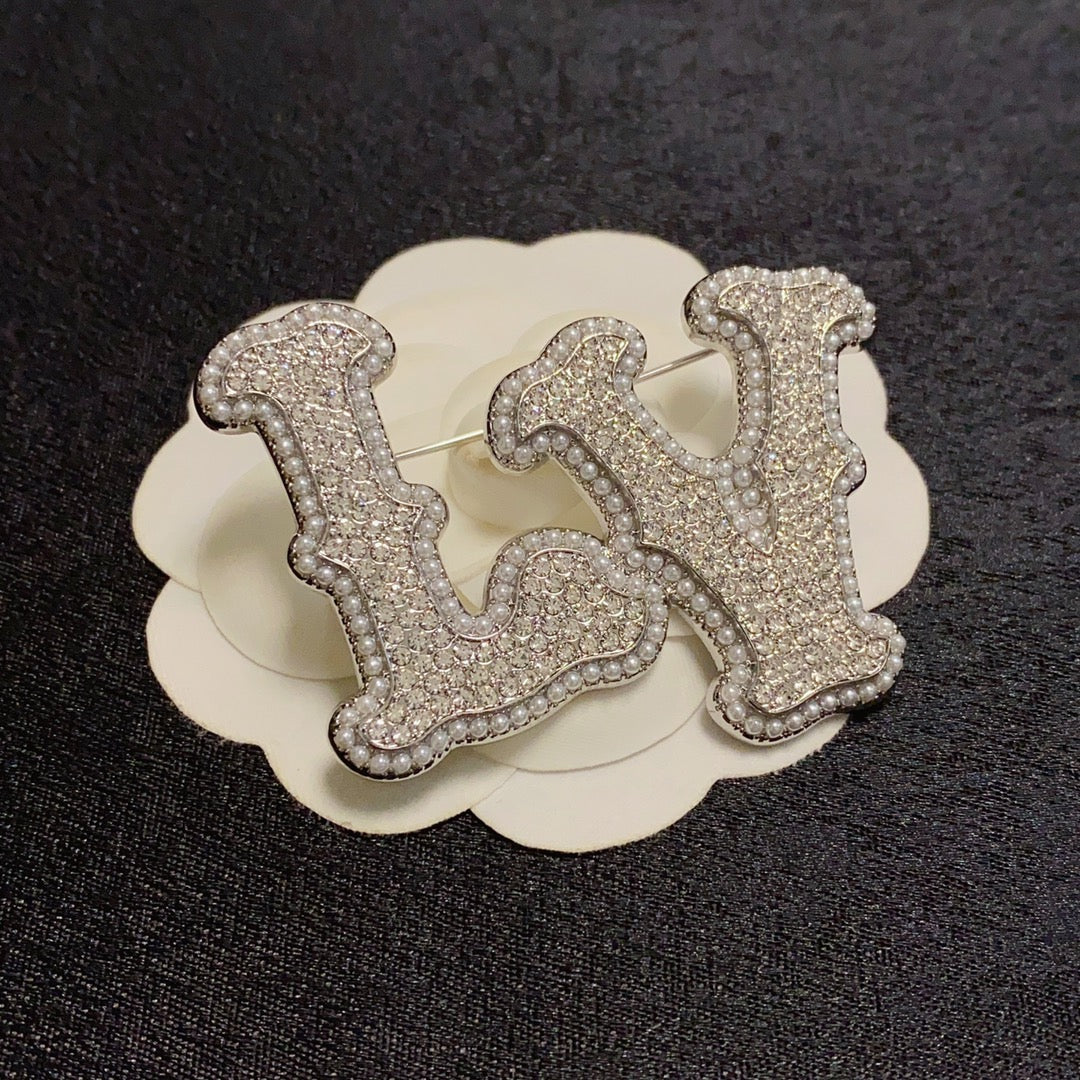 LuxluxHouse Best Quality Accessories Brooch Louis Vuitton