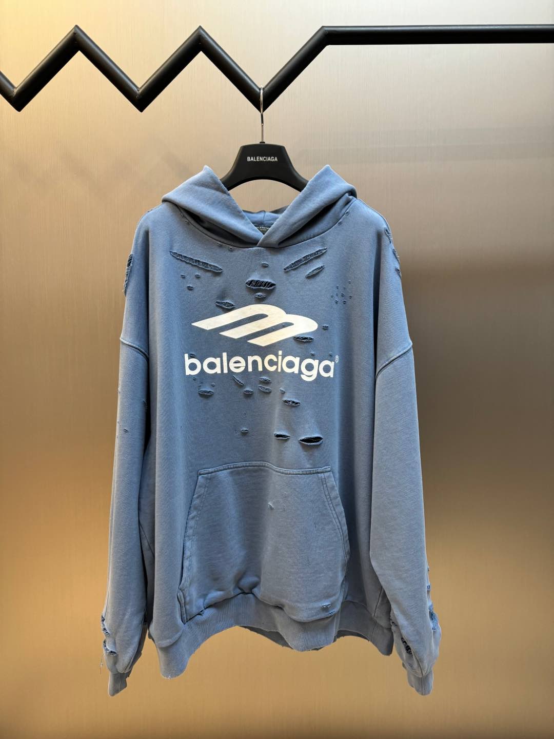 LuxluxHouse Best Quality Clothes Balenciaga Hoodie & Sweater