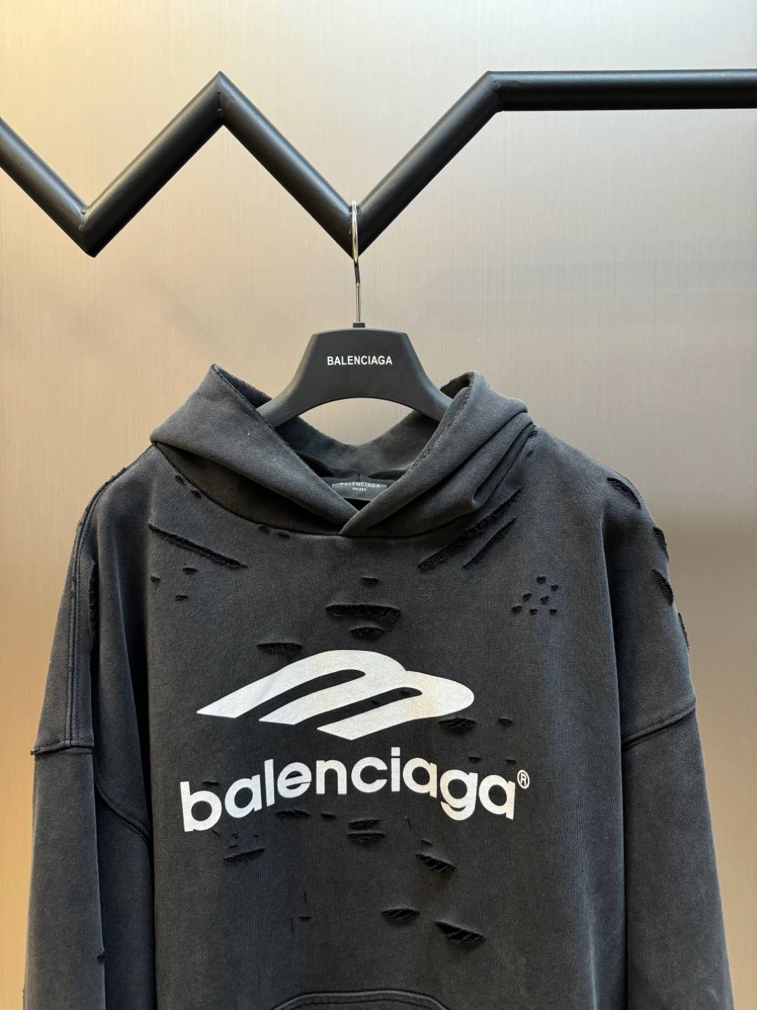 LuxluxHouse Best Quality Clothes Balenciaga Hoodie & Sweater