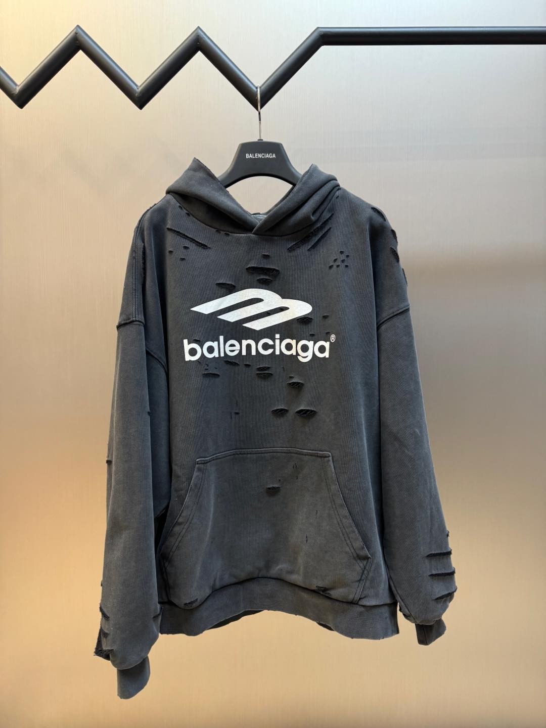 LuxluxHouse Best Quality Clothes Balenciaga Hoodie & Sweater