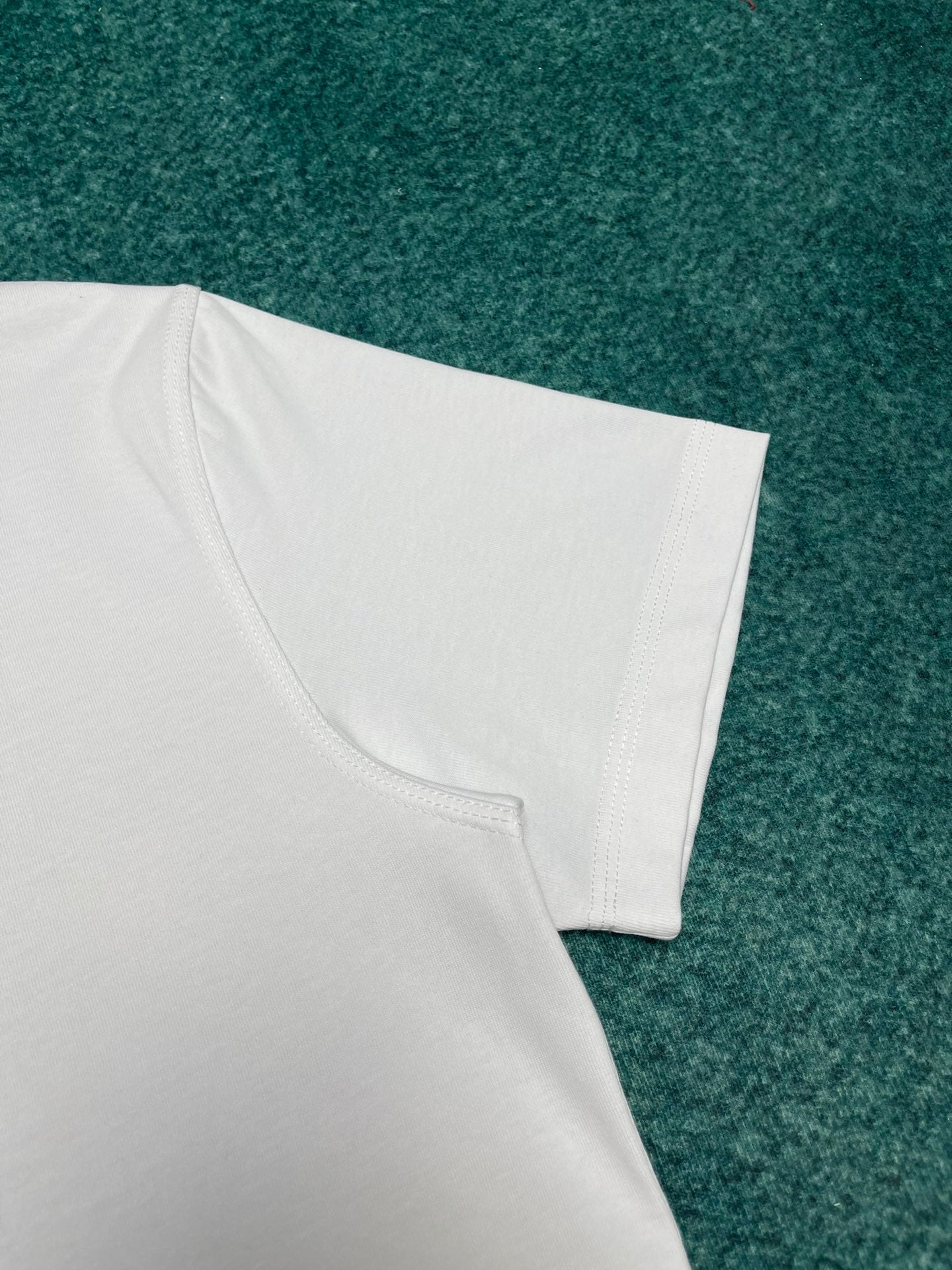 LuxluxHouse Best Quality Clothes Burberry T-shirt