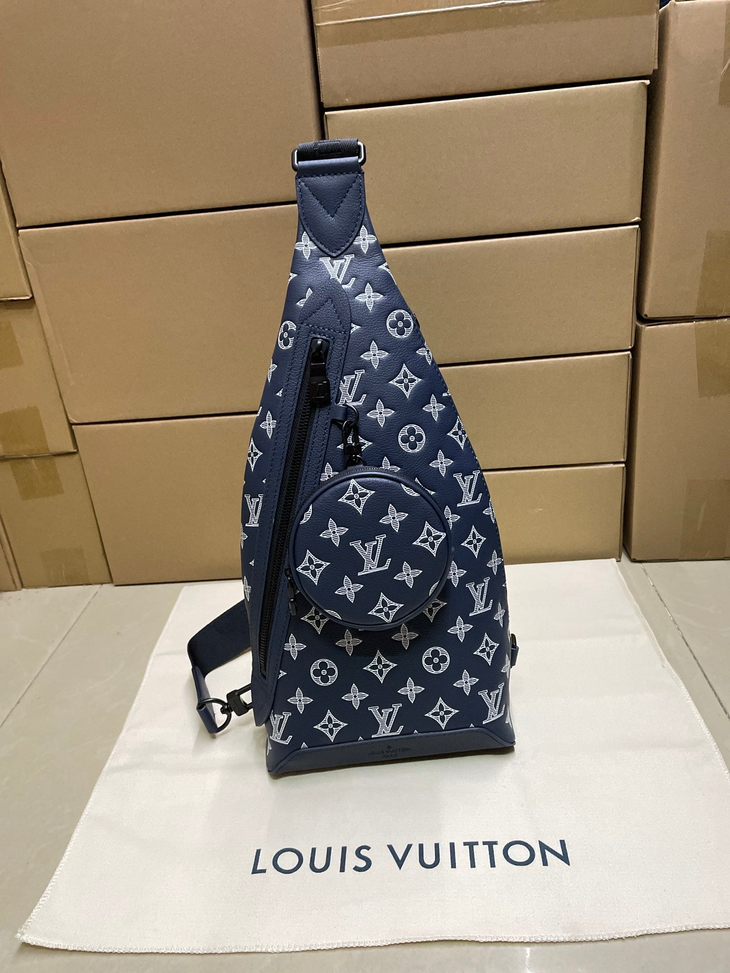 LuxluxHouse Best Quality Bags Louis Vuitton Men