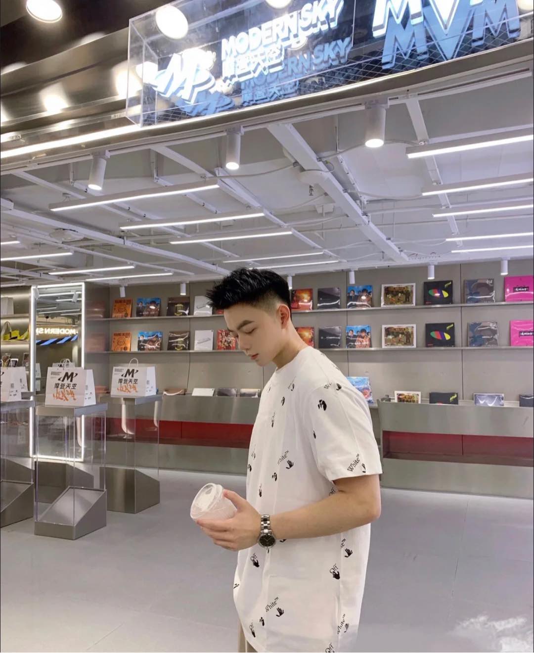 LuxluxHouse Best Quality Clothes Off White T-shirt