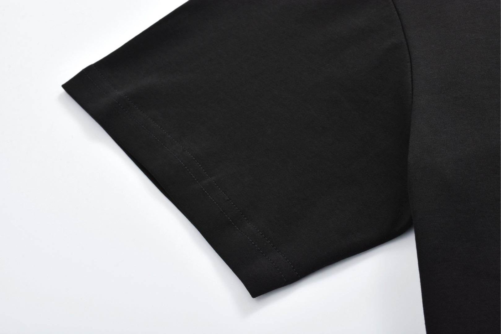 LuxluxHouse Best Quality Clothes Givenchy T-shirt