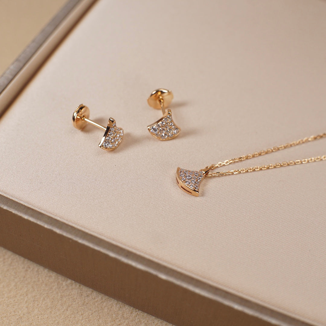 LuxluxHouse Best Quality Accessories Necklace Bvlgari